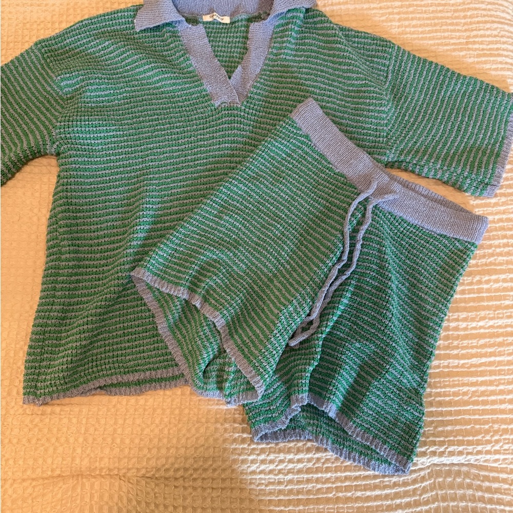 Green Knit Set - Picture 3 of 8